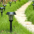 Lâmpada de Led Eliminadora de Mosquitos com Painel Solar - Mosquito Killer