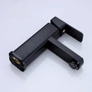 Torneira CuboFlex Monocomando - Água Quente e Fria em Aço Inoxidável