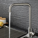 Torneira Square Line em Aço Inoxidável